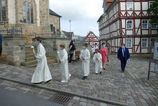 Feier der 1. Heiligen Kommunion in Sankt Crescentius (Foto: Karl-Franz Thiede)